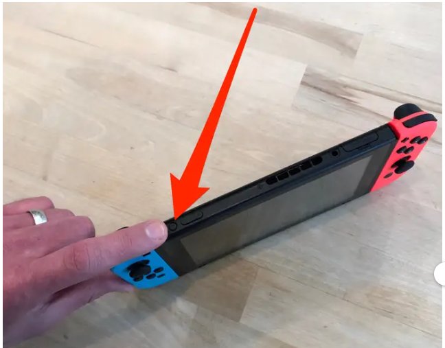 How to Fix a Nintendo Switch That isn't Charging Properly