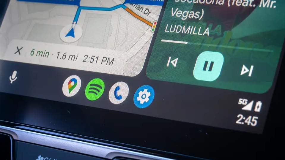 The new version of Android Auto puts the map first and focuses on a split-screen experience