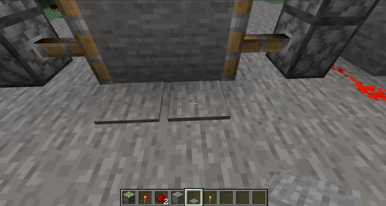 How to Make a Secret Door in Minecraft with Sticky Pistons