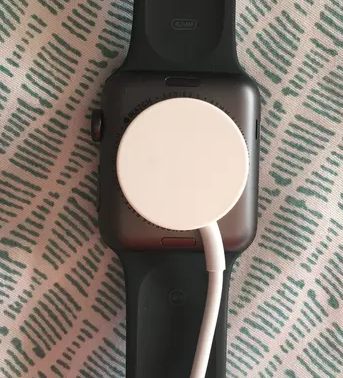 How to Charge an Apple Watch 