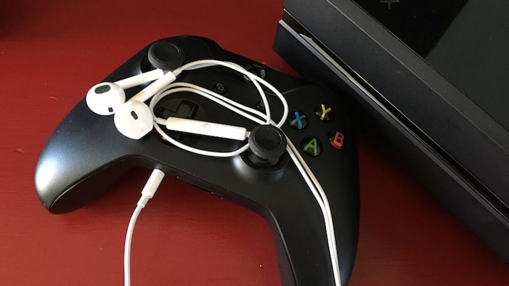 Connect Airpods to Xbox One