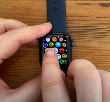 How to Turn the Volume Up and Down on your Apple Watch