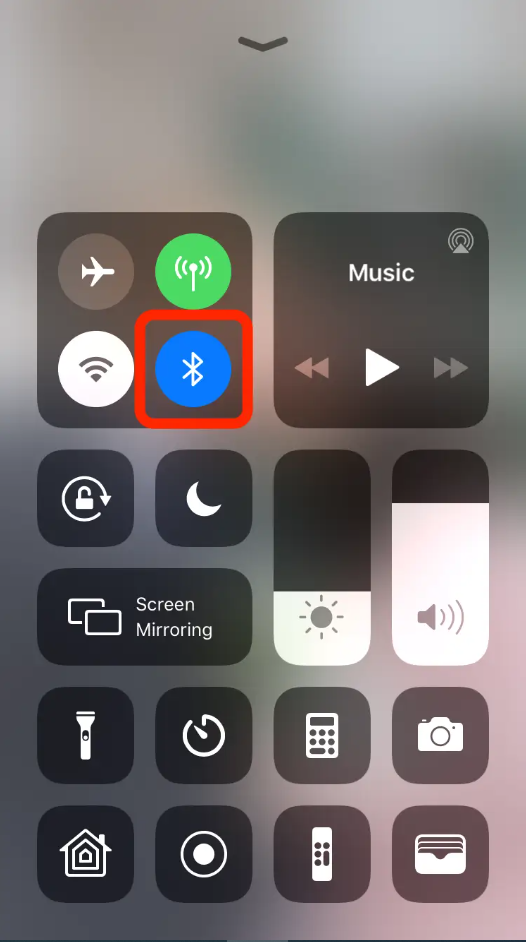 How To Check AirPods Battery on iPhone